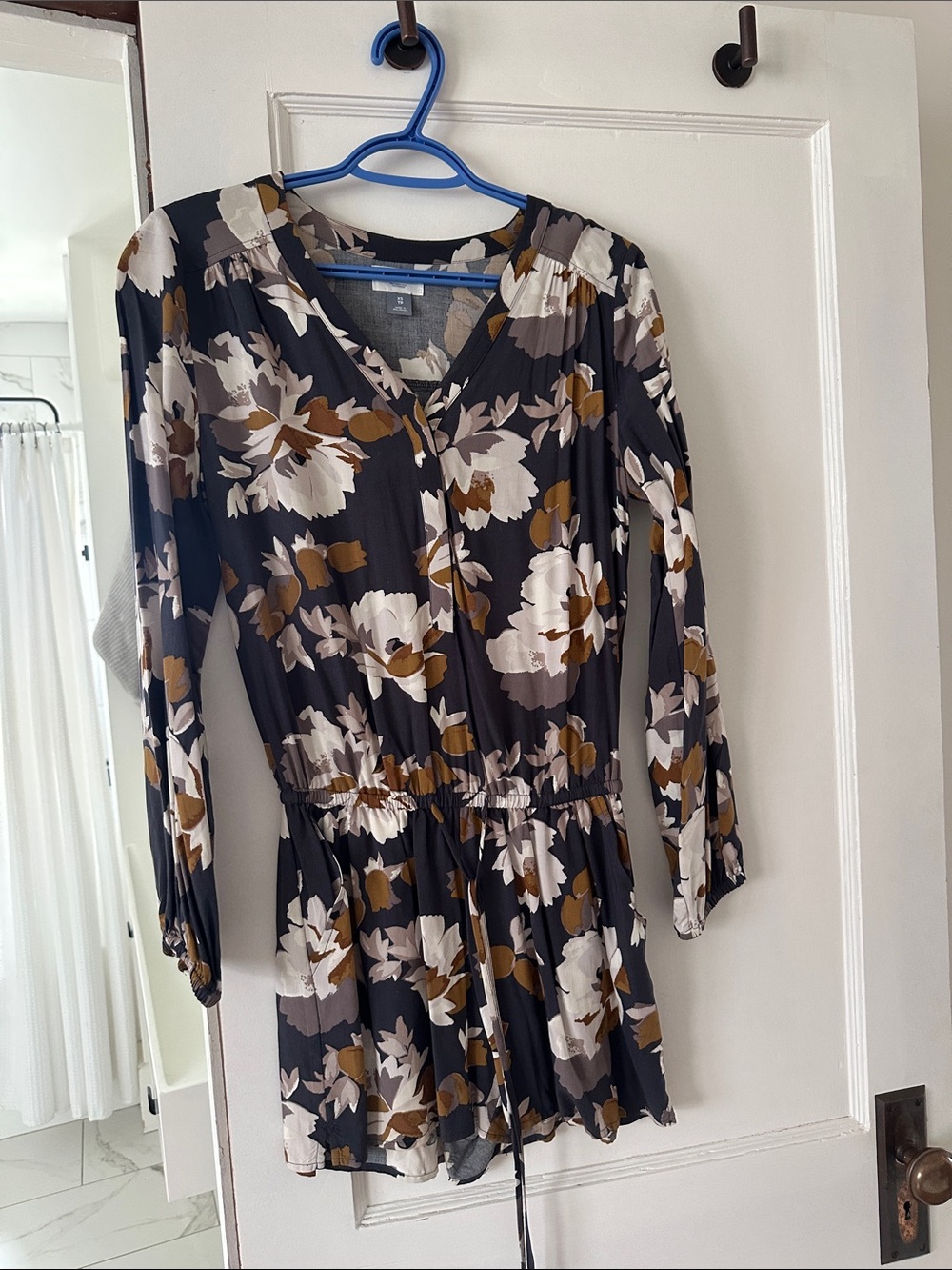 Old Navy Black Floral V-Neck Jumpsuit Romper